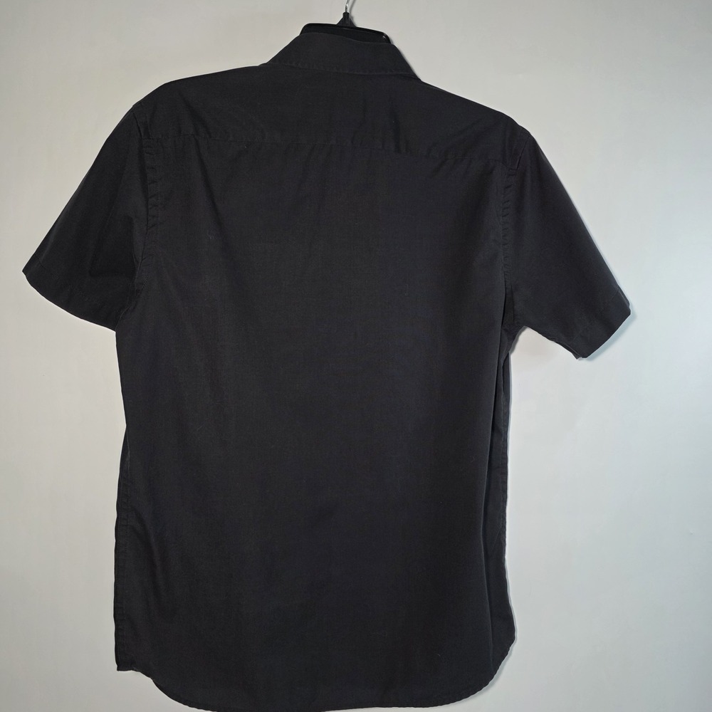 Untuckit Button Up Shirt Mens Medium Slim Fit Cotton Collared Short Sleeve - Picture 3 of 4